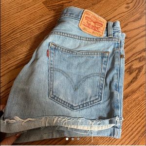 Levi’s 505 shorts